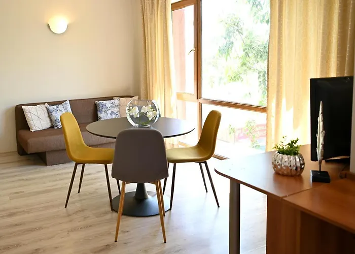 Apart-hotel Primavera 2 2*